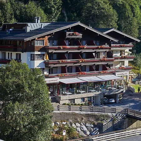 Hotel Alpenblick 3*