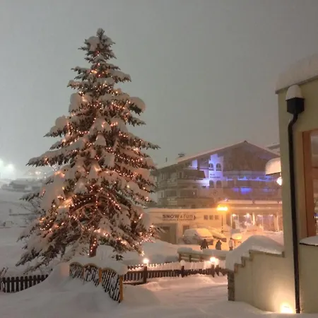 Hotell Alpenblick Saalbach-Hinterglemm