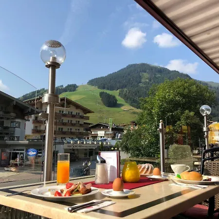 Alpenblick Hotell 3*
