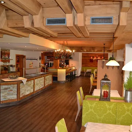 Alpenblick Hotel 3*