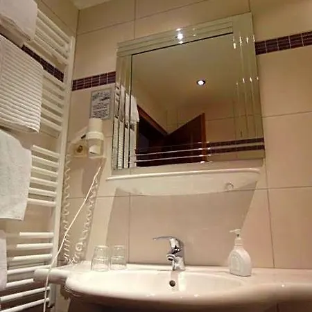 Hotel Alpenblick Saalbach-Hinterglemm