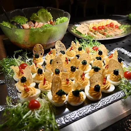 ホテル Alpenblick ザールバッハ・ヒンターグレム